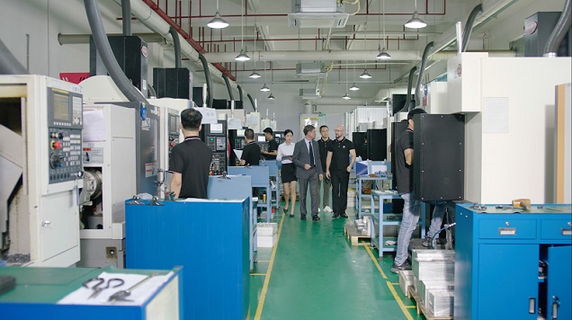 考察(chá)CNC加工廠